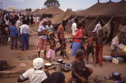 Refugees from Caxito were relocated to Luanda as part of this program. 
