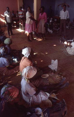 DW worked in partnership with the Angola Secretariat of State for Social Affairs (SEAS) on this workshop.